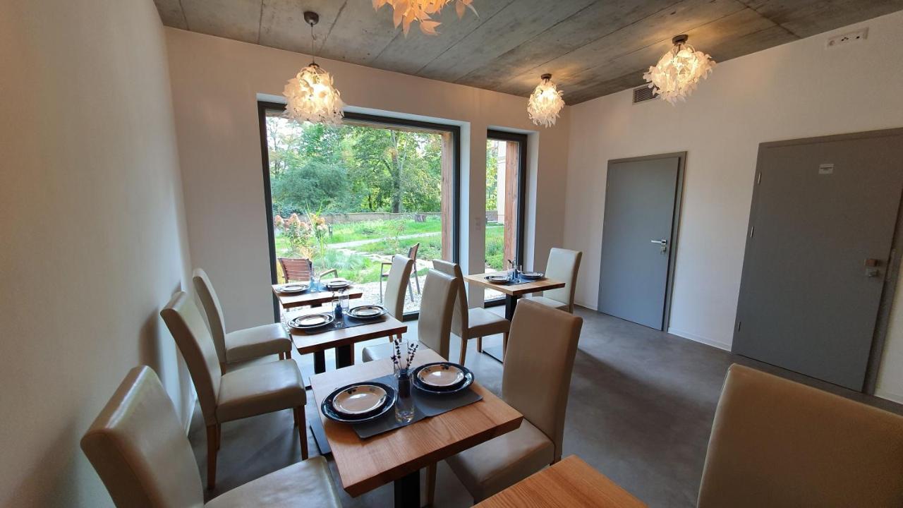 Exclusive Penzion Viva Residence Mladá Boleslav エクステリア 写真