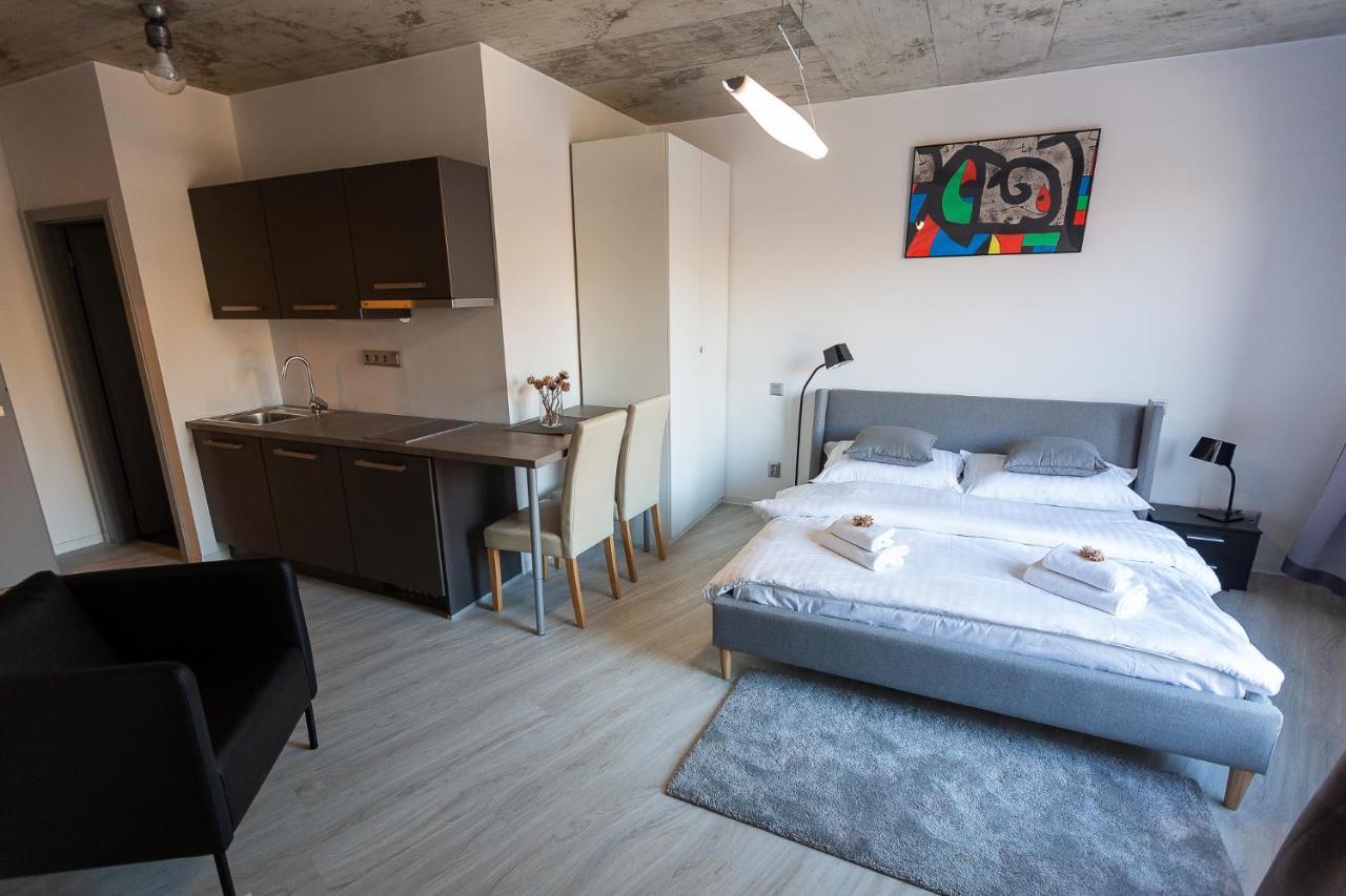 Exclusive Penzion Viva Residence Mladá Boleslav エクステリア 写真